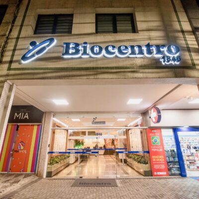 Fachada noite - Condomínio Centro Médico Biocentro Curitiba